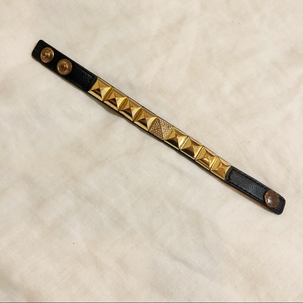 💣 BCBGeneration Studded Bracelet